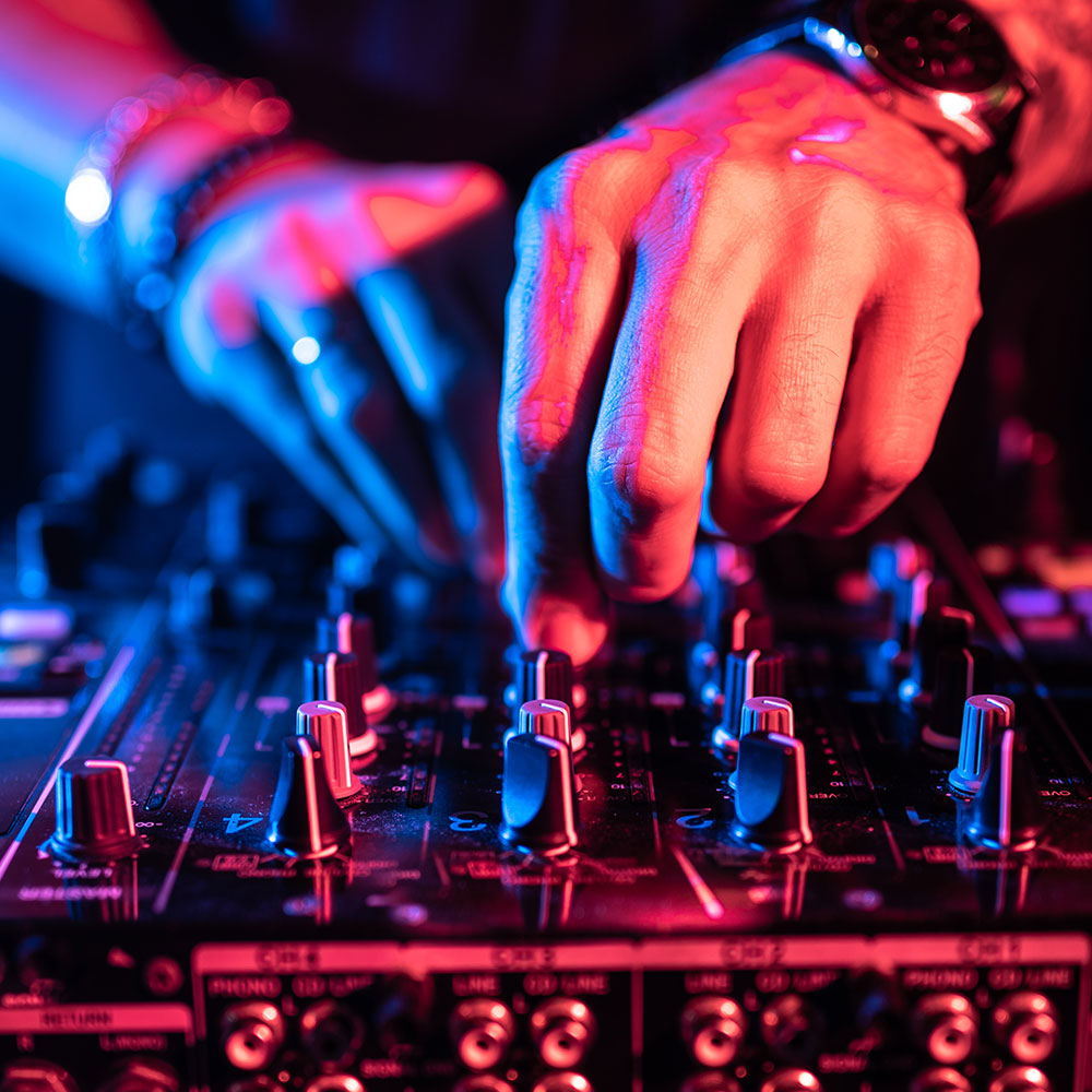 DJ Conferences Built In Layers